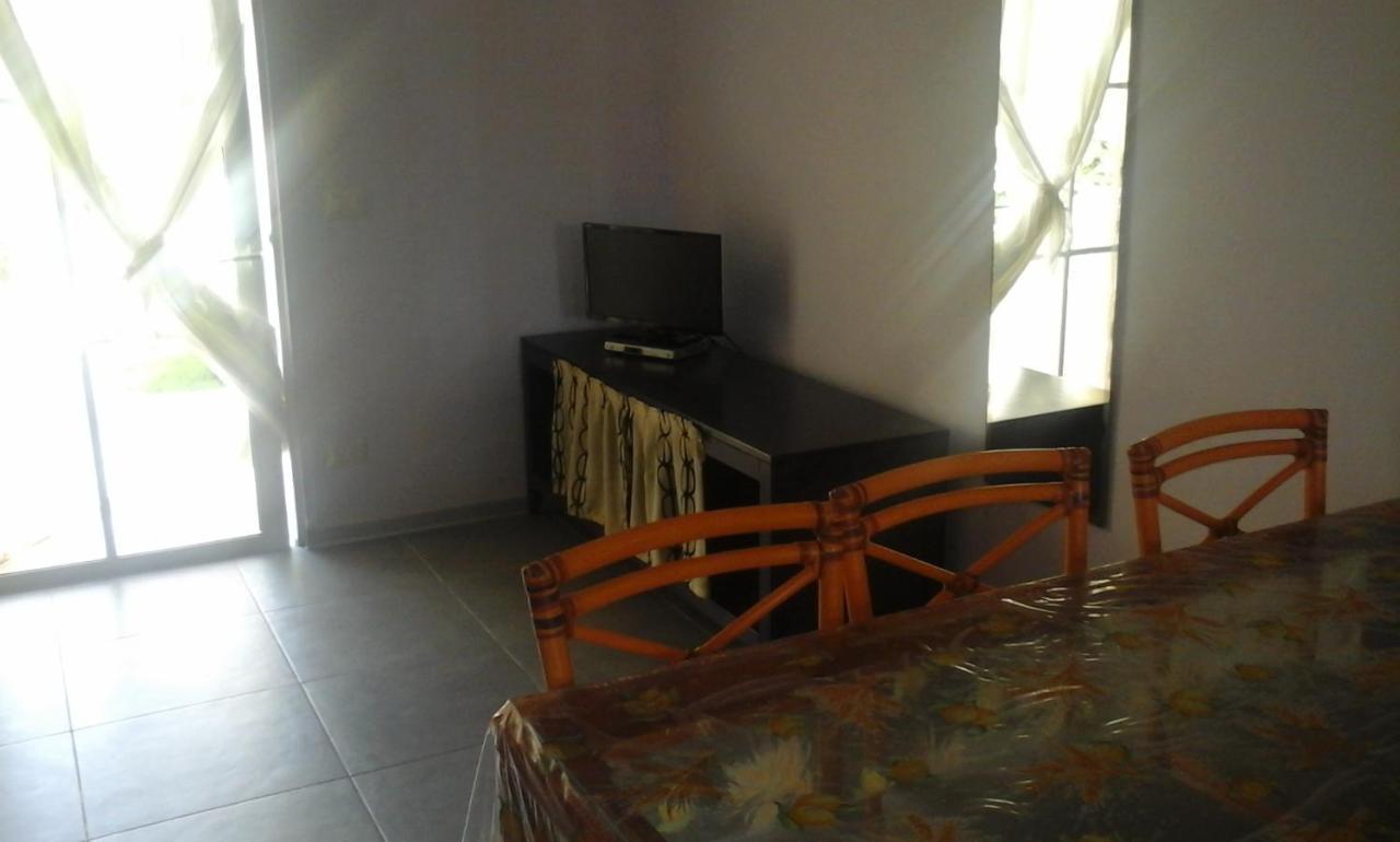 Residencial Las Palmeras De Willy Boca Chica Exterior photo