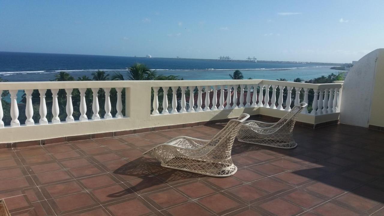 Residencial Las Palmeras De Willy Boca Chica Exterior photo